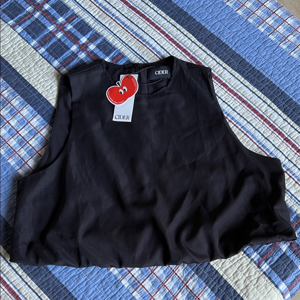 Cider Elegant Black Tank Top